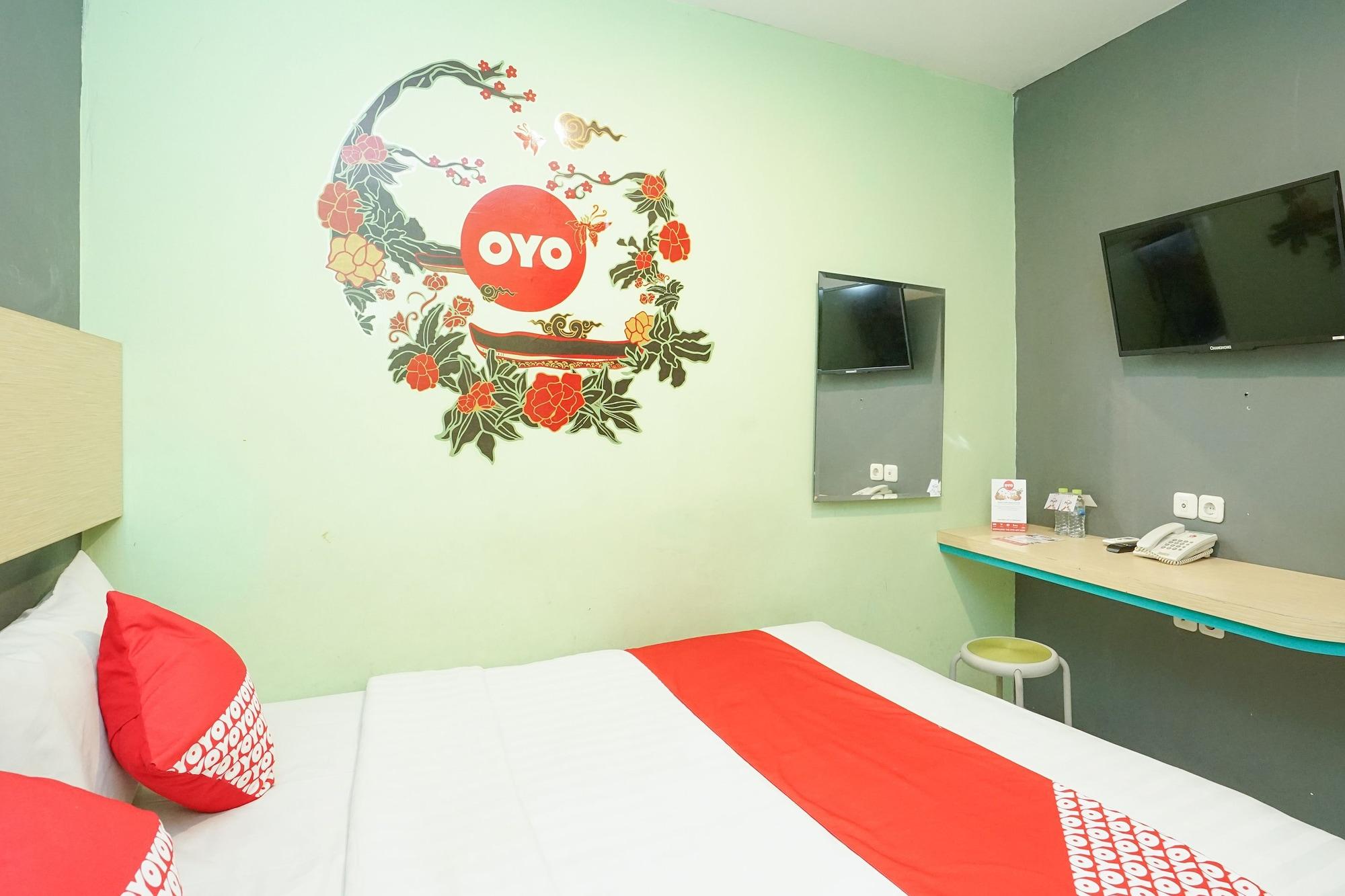 Oyo 277 Rukotel Near Rsu Adi Husada Undaan Kota Surabaja Zewnętrze zdjęcie