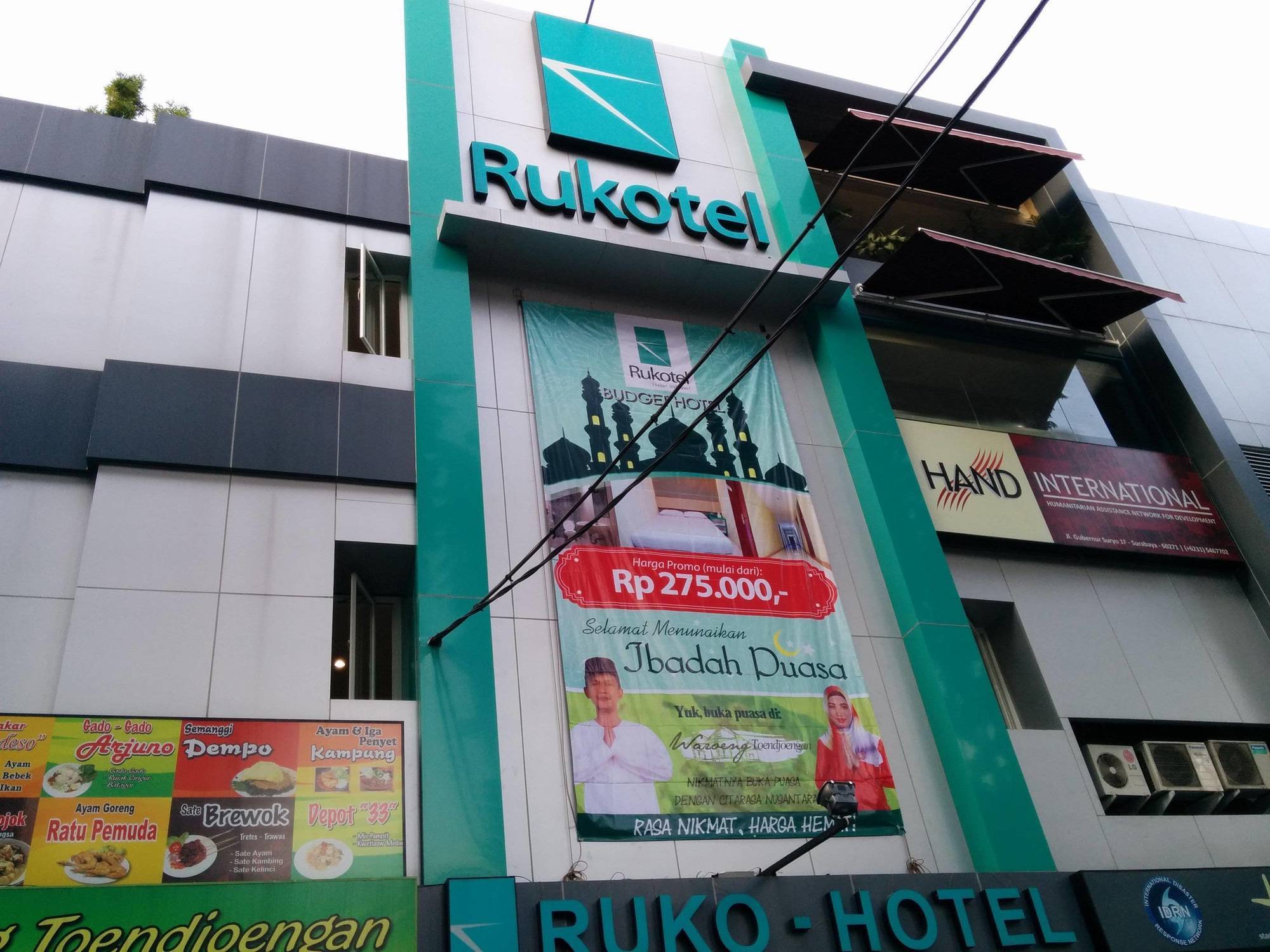 Oyo 277 Rukotel Near Rsu Adi Husada Undaan Kota Surabaja Zewnętrze zdjęcie