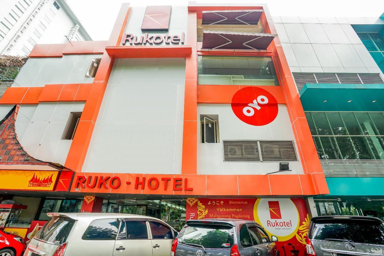 Oyo 277 Rukotel Near Rsu Adi Husada Undaan Kota Surabaja Zewnętrze zdjęcie