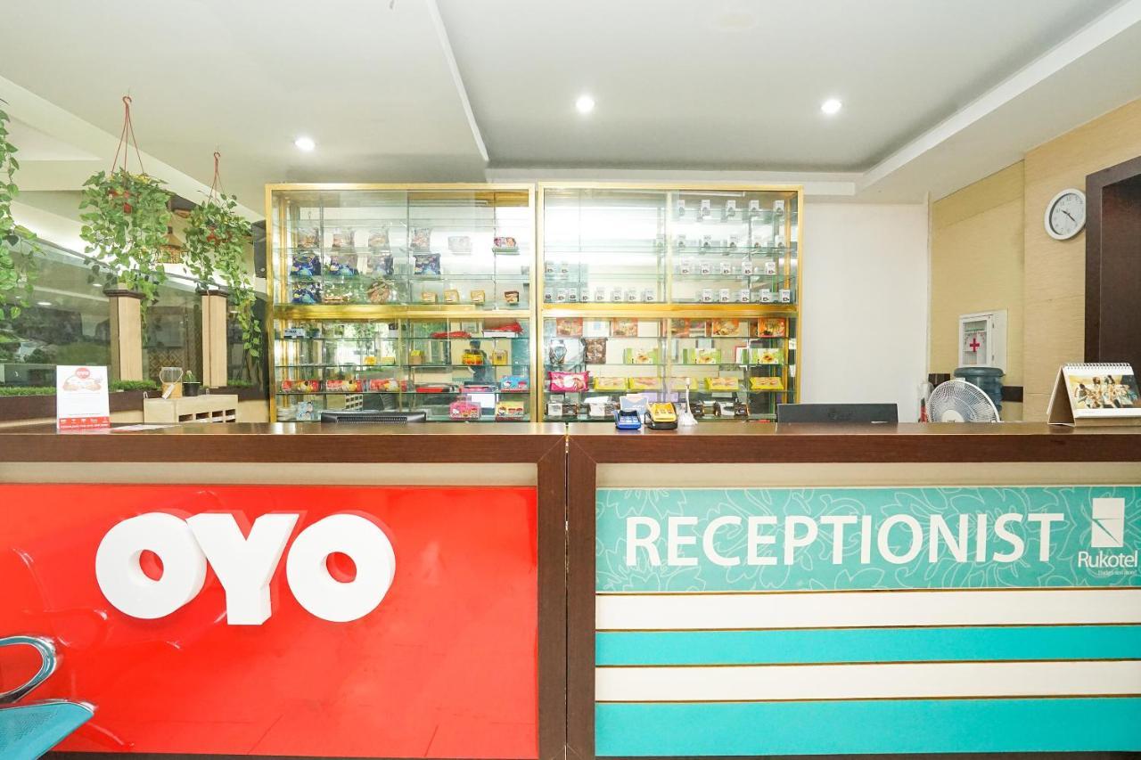 Oyo 277 Rukotel Near Rsu Adi Husada Undaan Kota Surabaja Zewnętrze zdjęcie